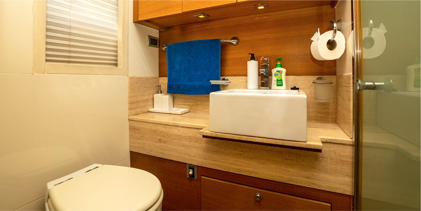 En-Suite Bathroom